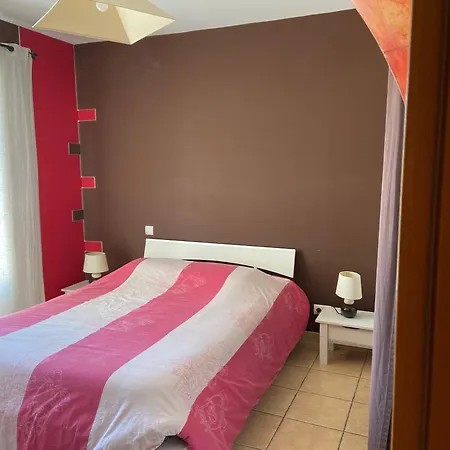 3 Laurent D'aigouze Villa Saint-Laurent-dʼAigouze